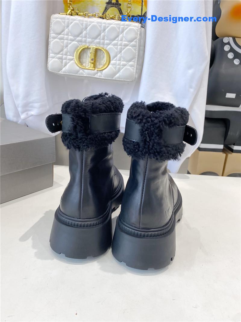 UGG Shearling Lace-Up Boots Black