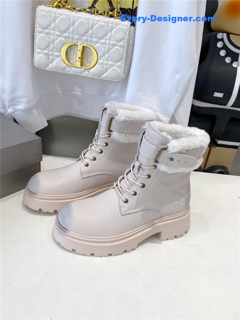 UGG Shearling Lace-Up Boots Gray