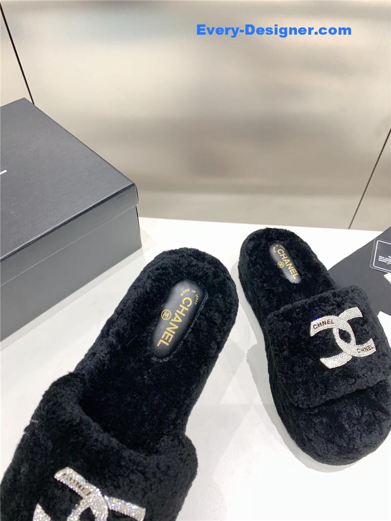 Ch**el double c rhinestone thick sole fur slippers