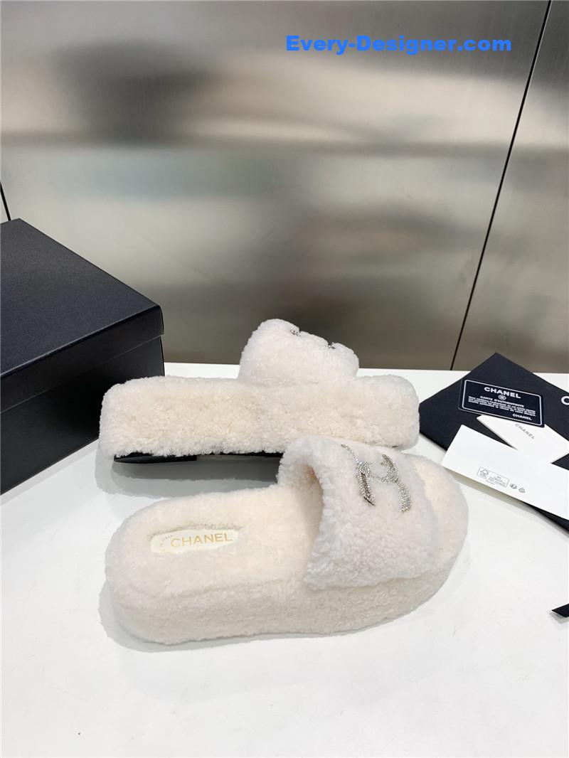 Ch**el double c rhinestone thick sole fur slippers
