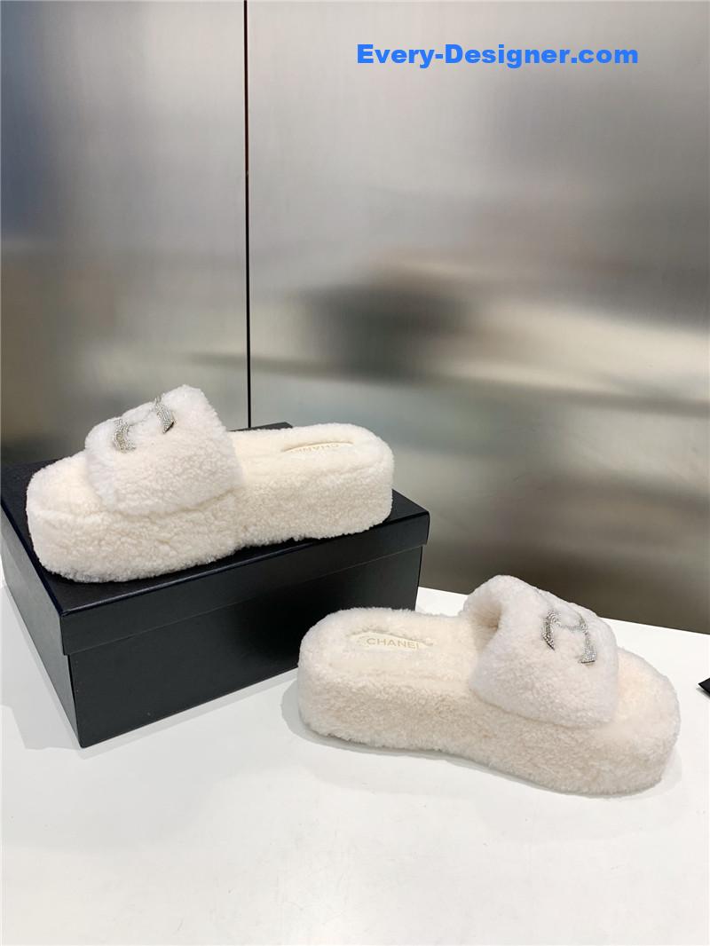 Ch**el double c rhinestone thick sole fur slippers