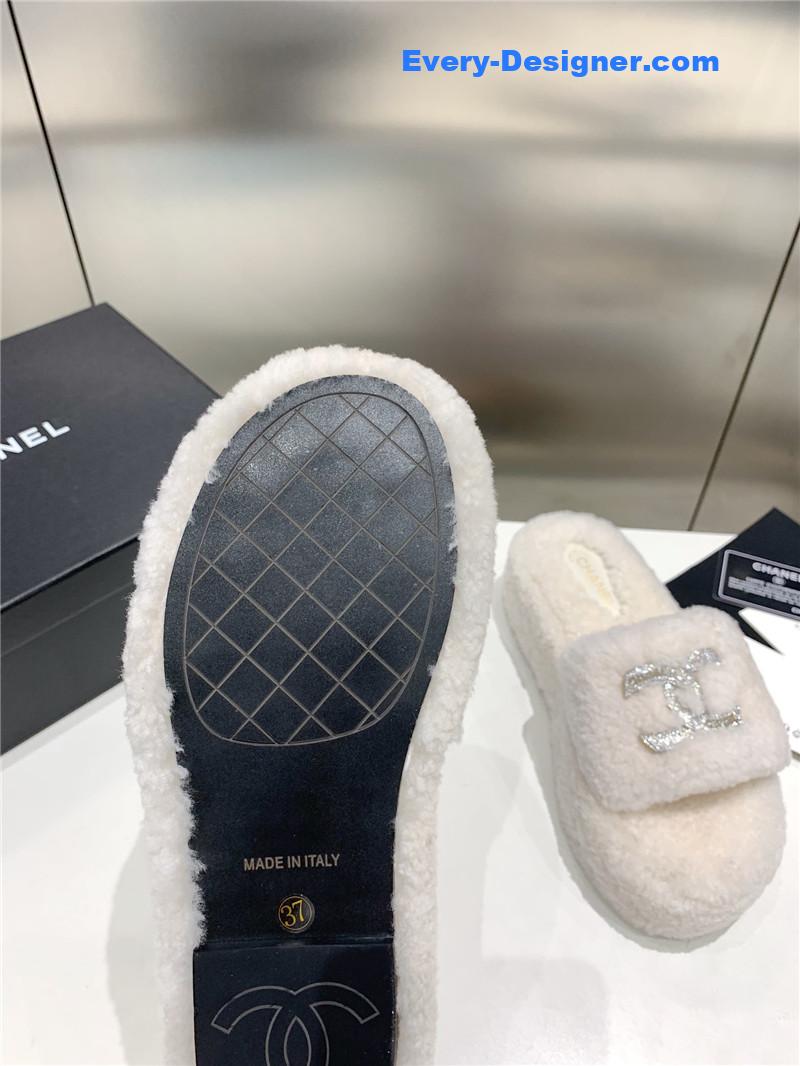 Ch**el double c rhinestone thick sole fur slippers