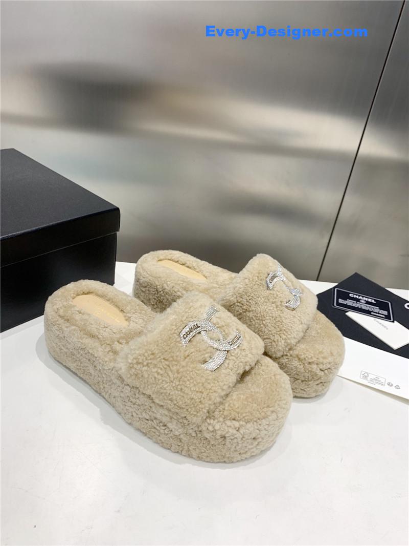 Ch**el double c rhinestone thick sole fur slippers