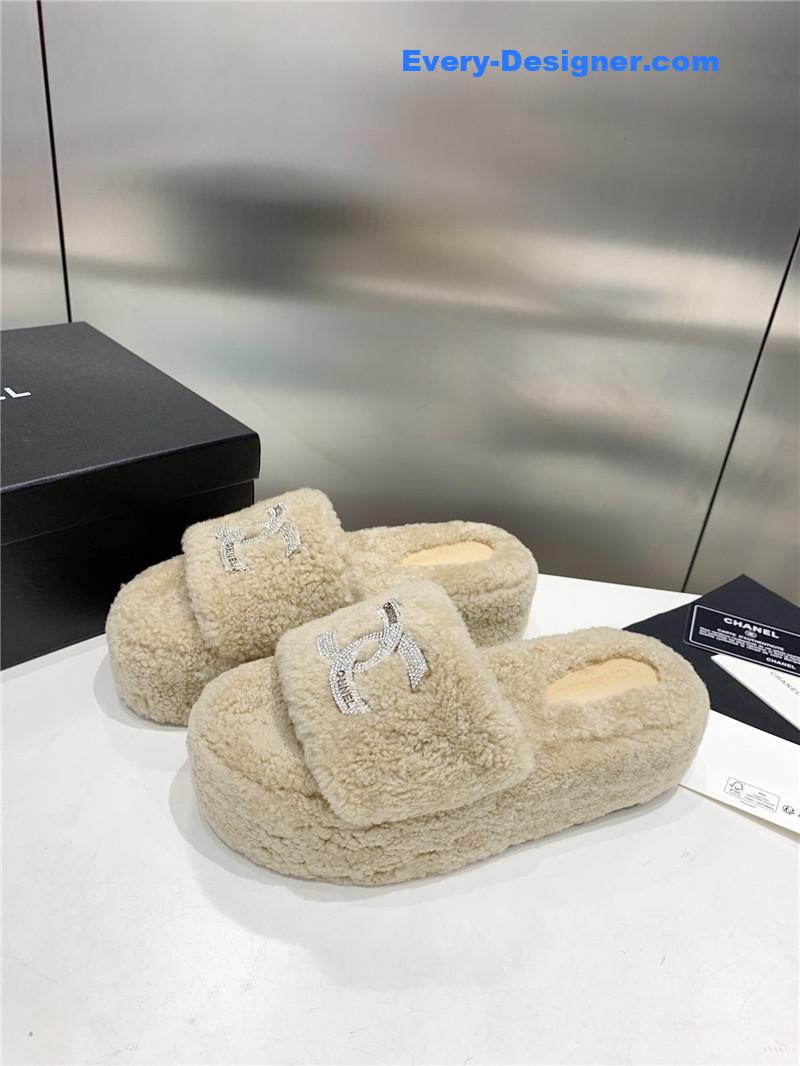 Ch**el double c rhinestone thick sole fur slippers