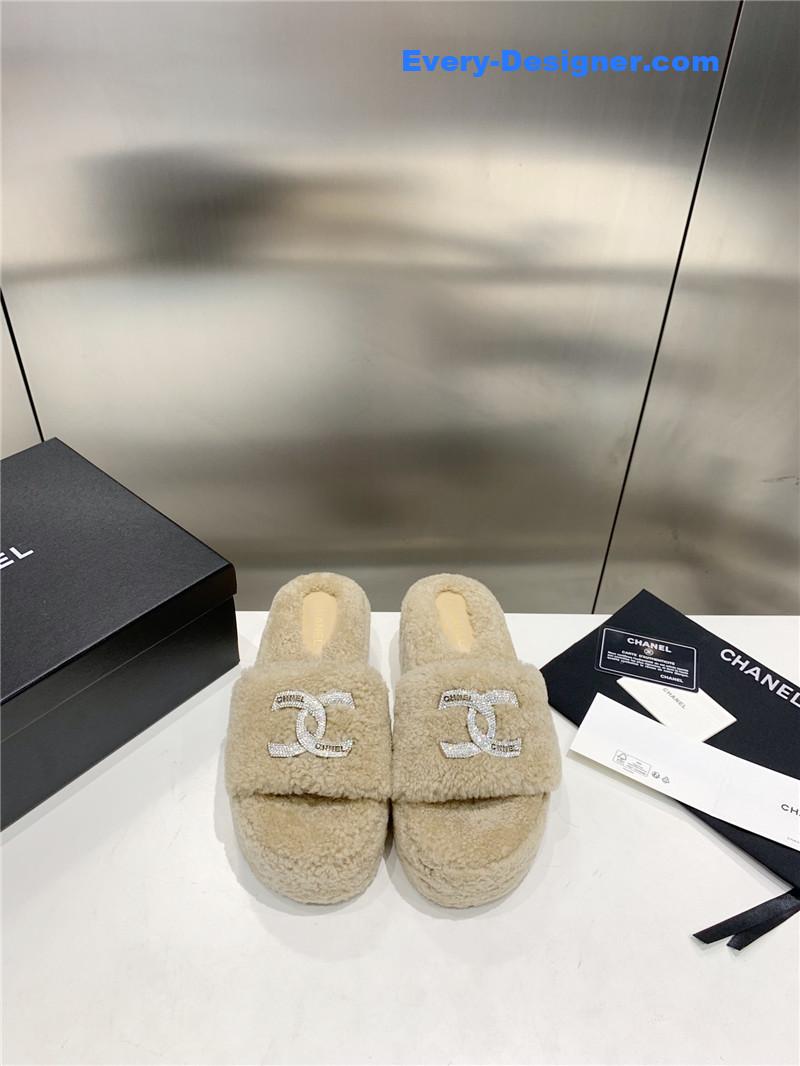 Ch**el double c rhinestone thick sole fur slippers
