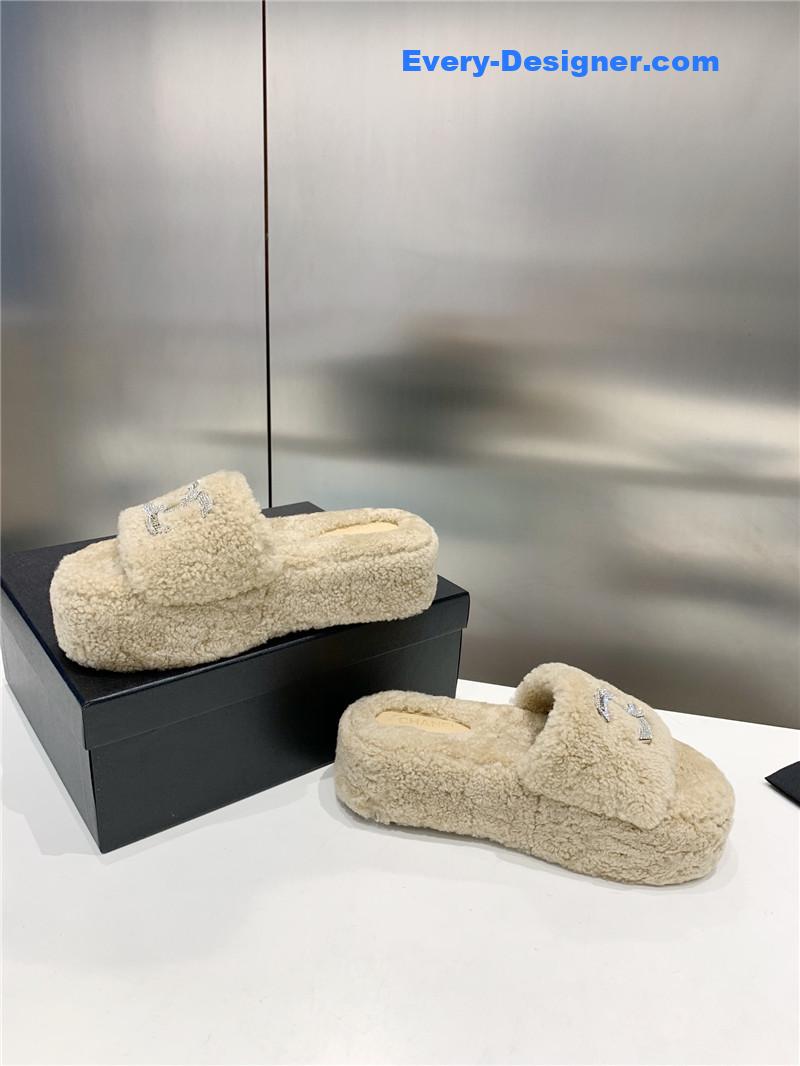 Ch**el double c rhinestone thick sole fur slippers