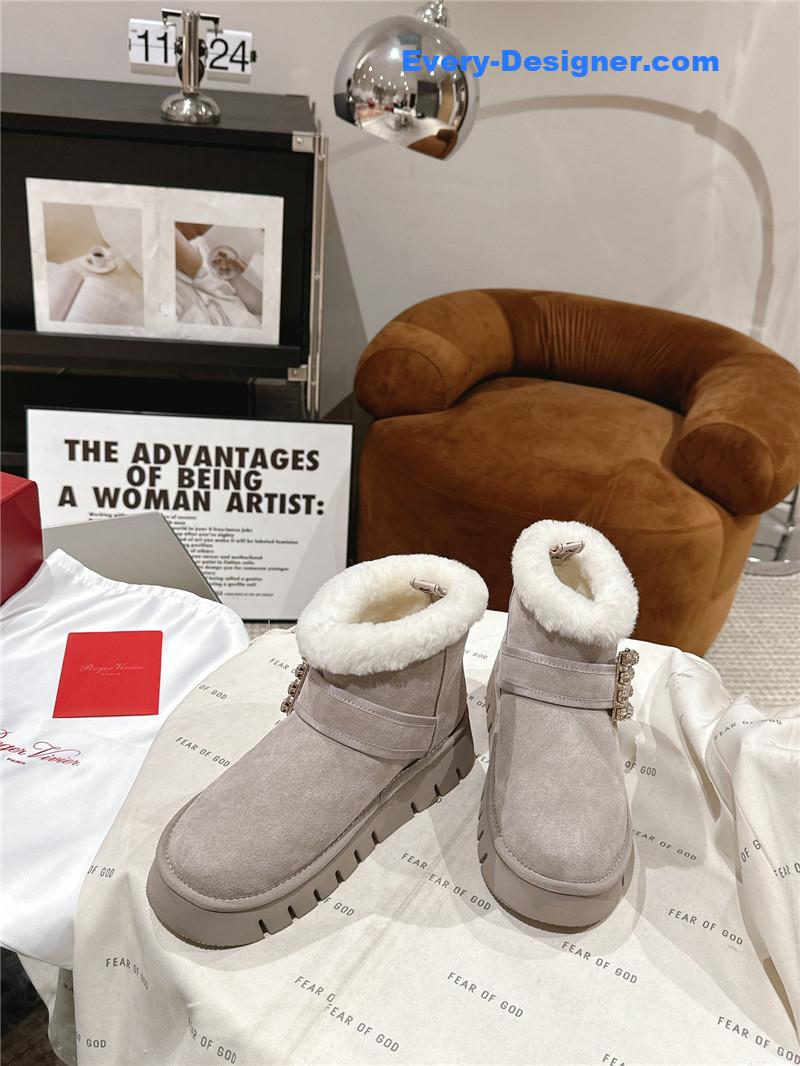 Roger Vivier Viv’ Shearling Suede Winter Boots