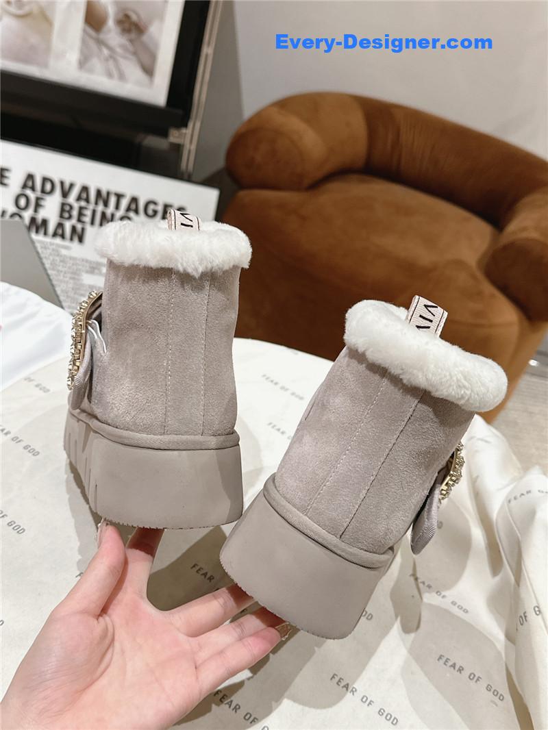 Roger Vivier Viv’ Shearling Suede Winter Boots