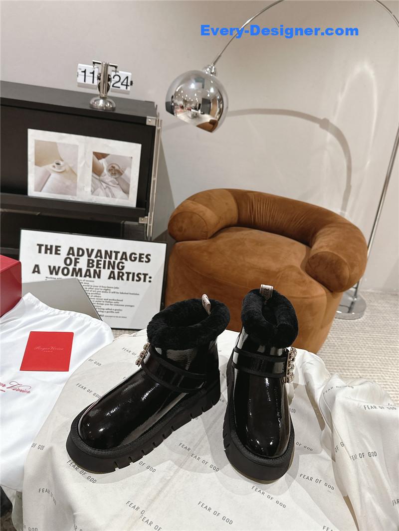 Roger Vivier Viv’ Shearling Winter Boots