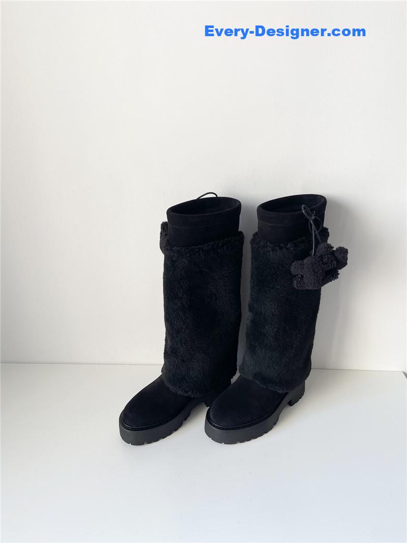 Ce1i*e bulky high boot with triomphe tassels in shearling suede