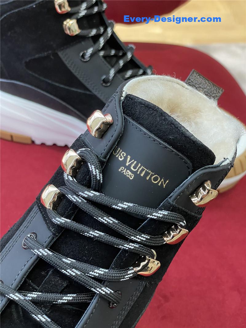 l0vis Vvtt0n lv squad shearling sneaker boots