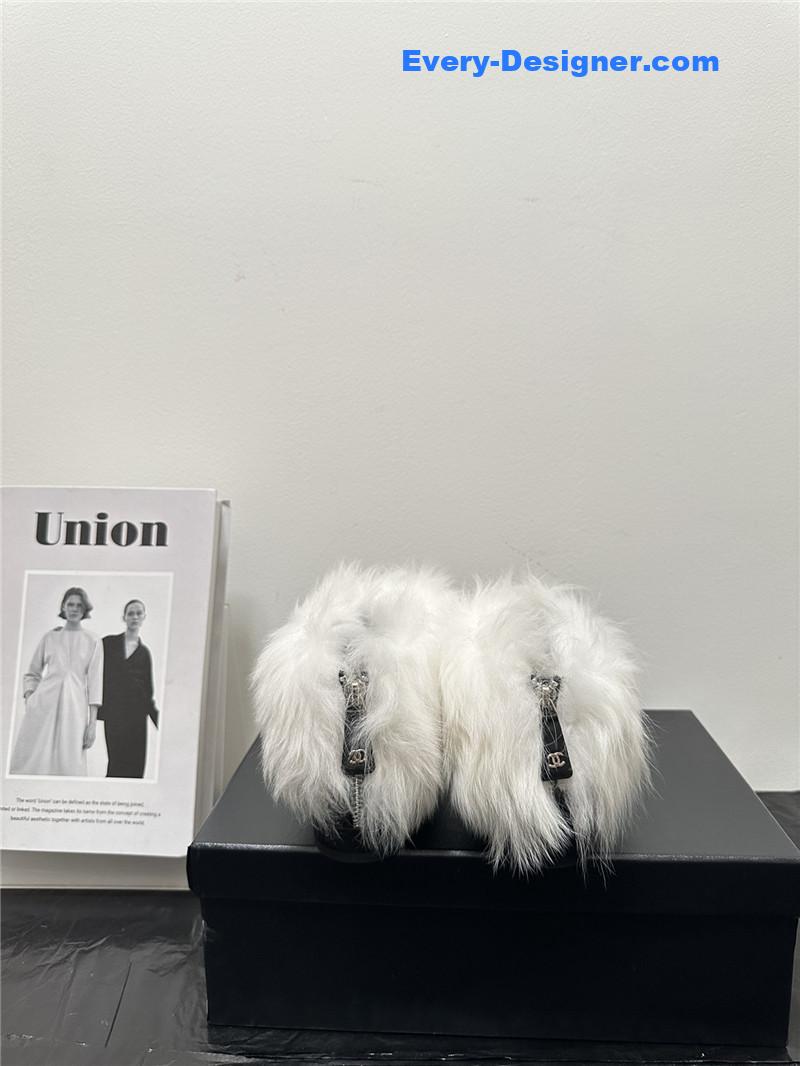 Ch**el new princess furry short boots