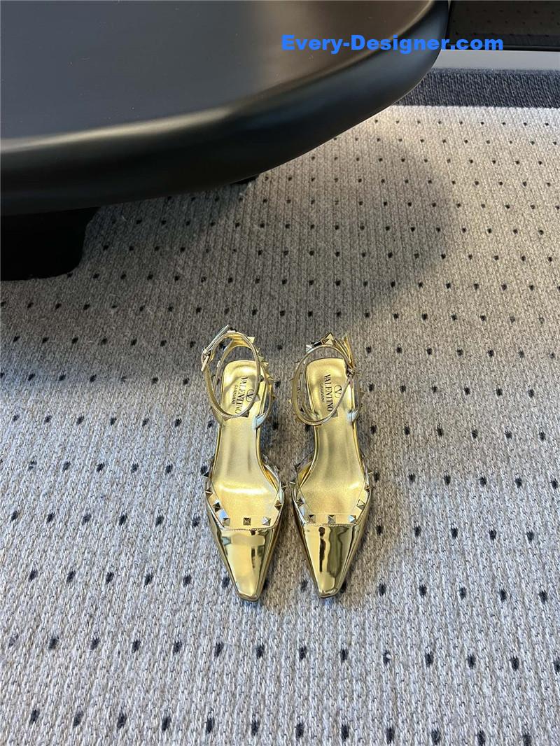 Va1e*ntin0 new two strap high heels