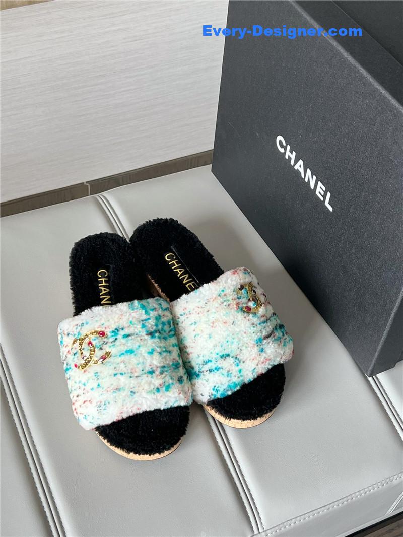 Ch**el new wool slippers