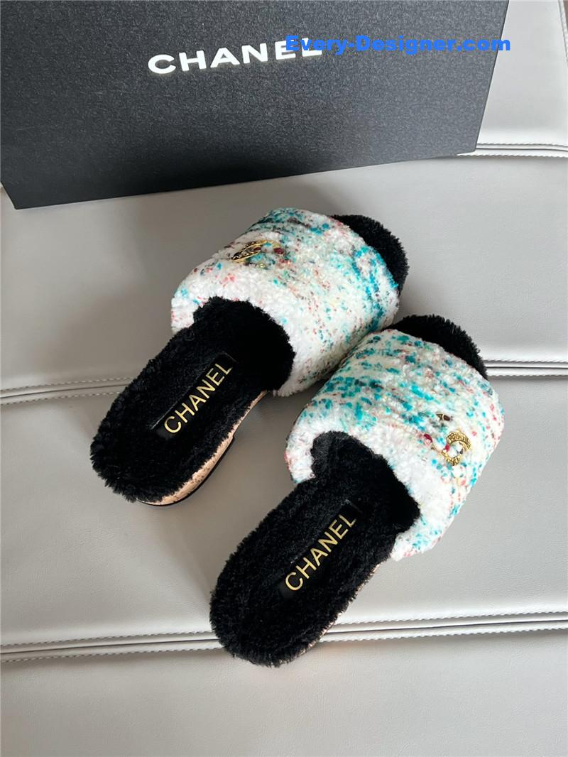 Ch**el new wool slippers