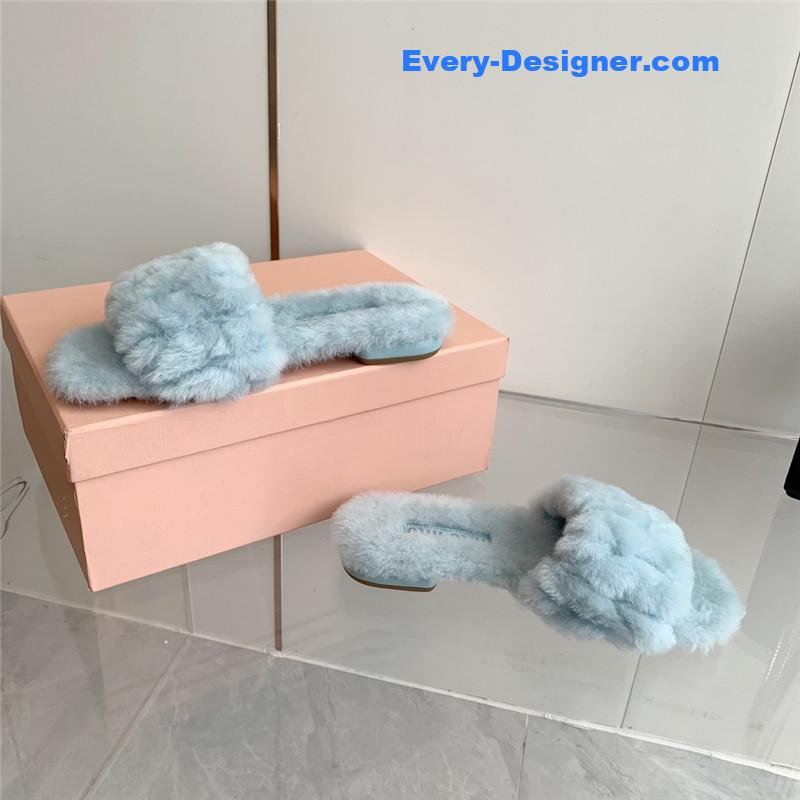 M1um1u new flat wool slippers