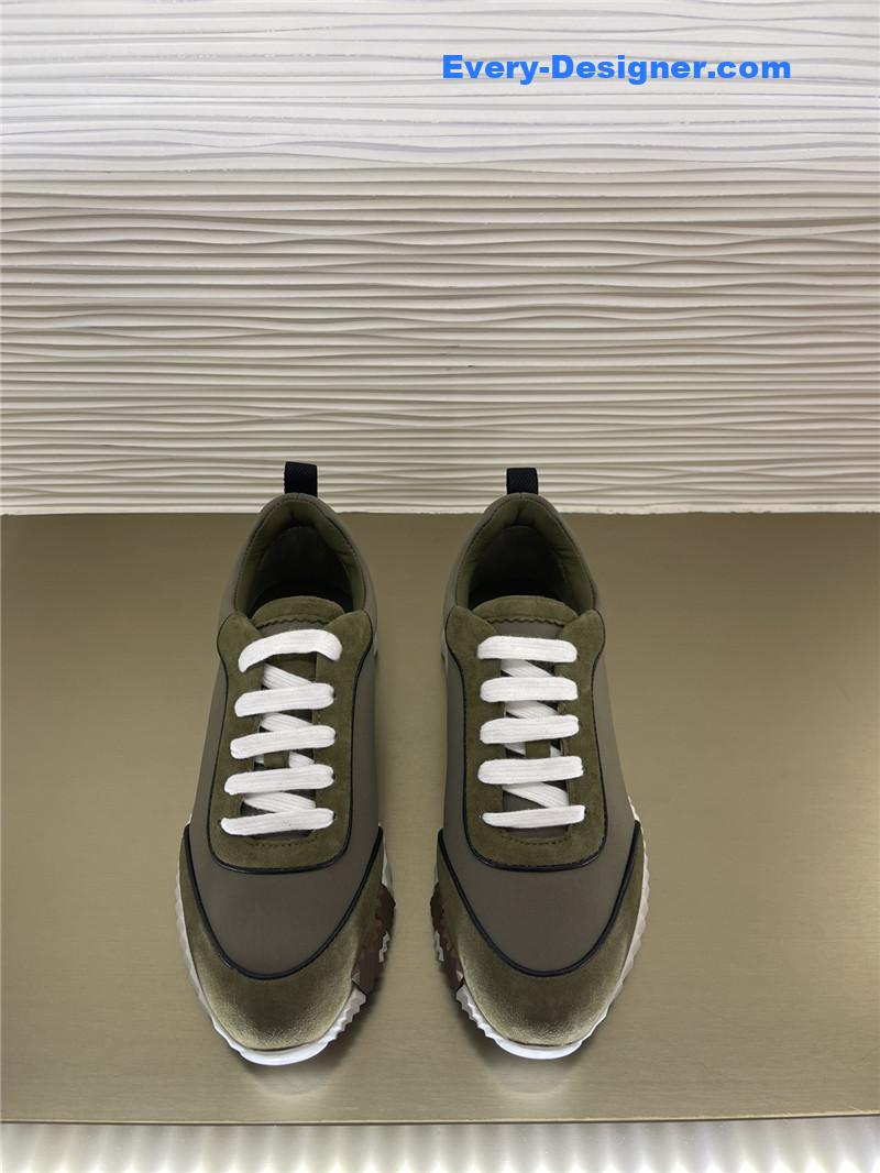 H**me5 bouncing low-top sneakers in green for women