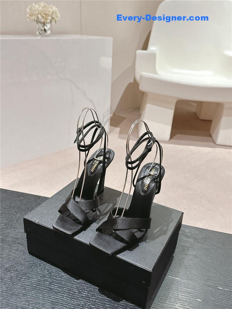 Sa1nt Lau*nt corinne black satin crepe sandals