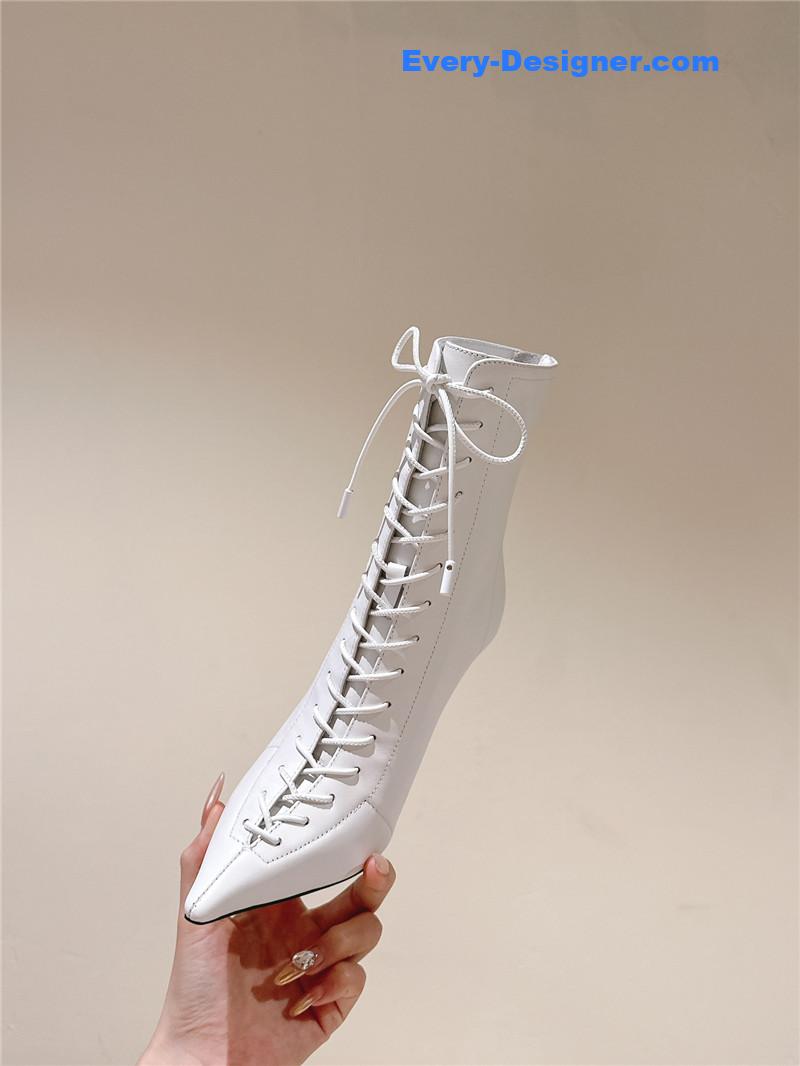 J1m*y Ch00 scarlett ankle boots in white