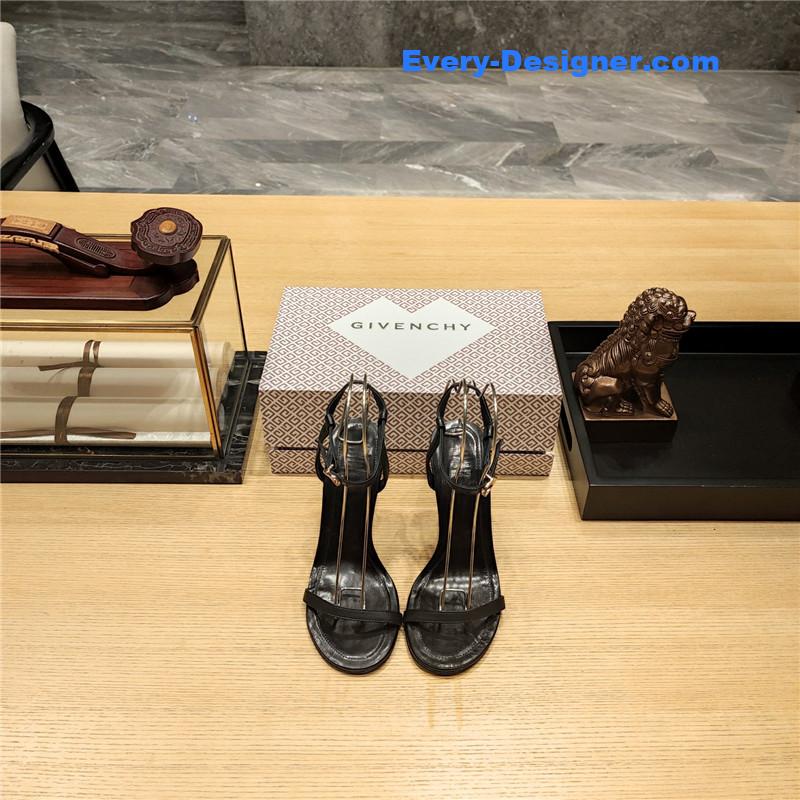 Givenchy G Cube Heeled Sandals in Black Lambskin