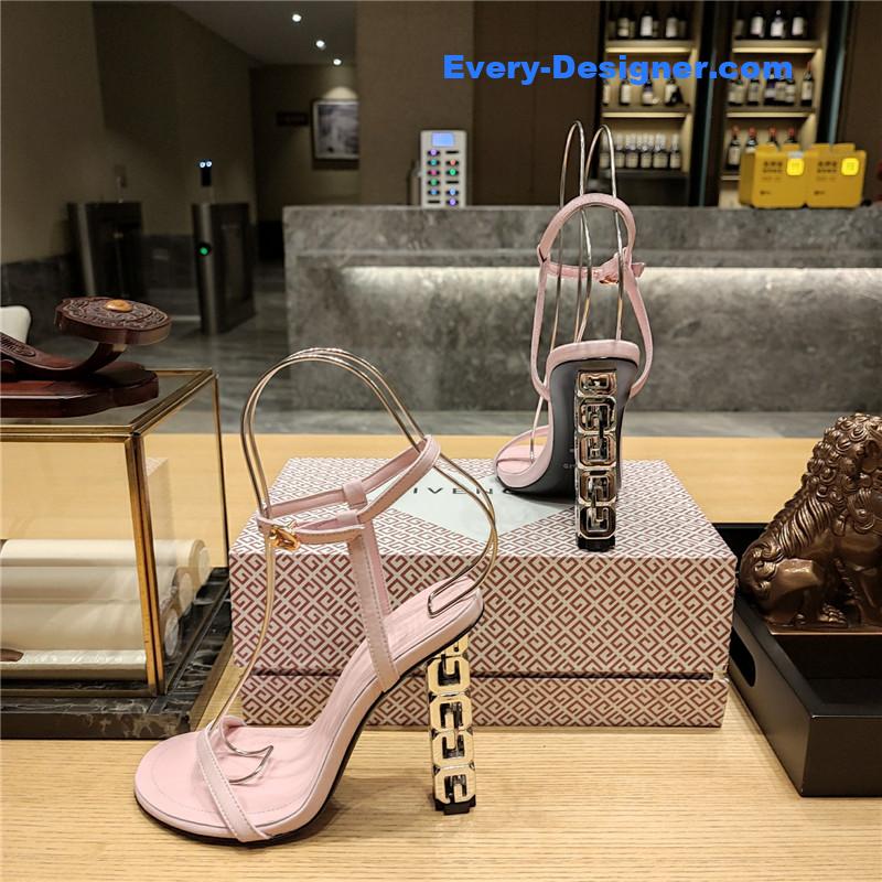 Givenchy G Cube Heeled Sandals in Pink Lambskin