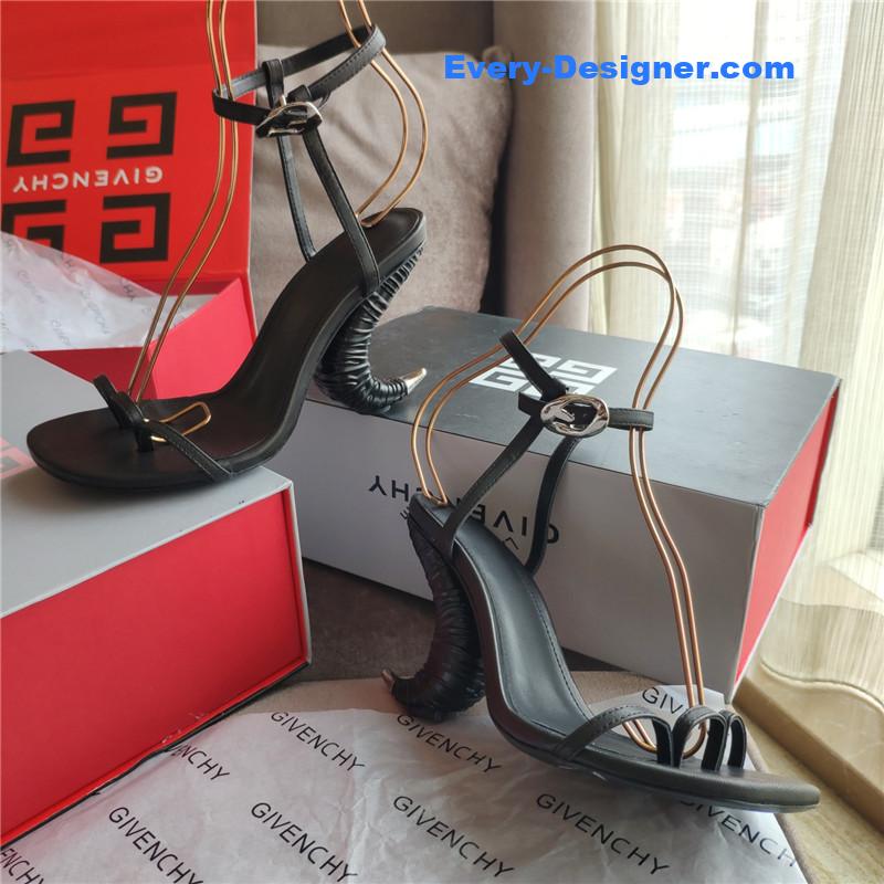 Givenchy Triple Toe Horn Slingbacks Black Leather