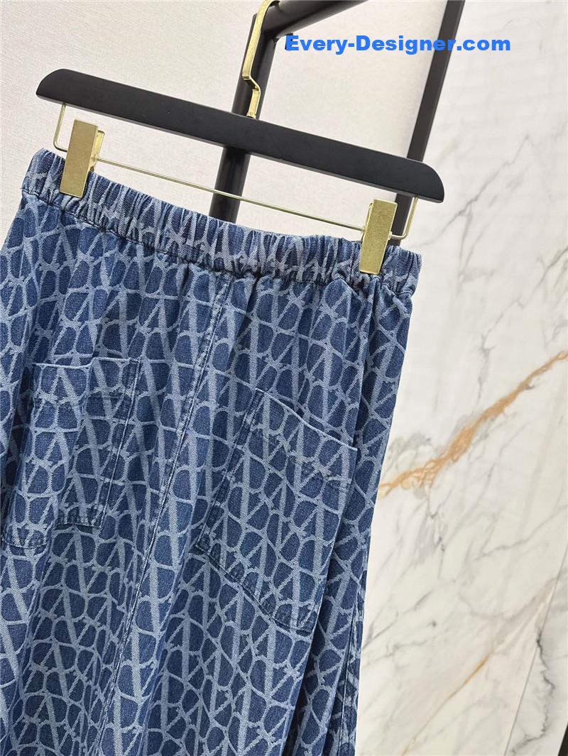 Va1e*ntin0 v jacquard denim long skirt replica d&g clothing