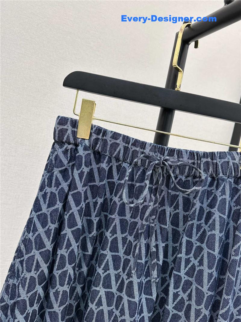 Va1e*ntin0 v jacquard denim long skirt replica d&g clothing