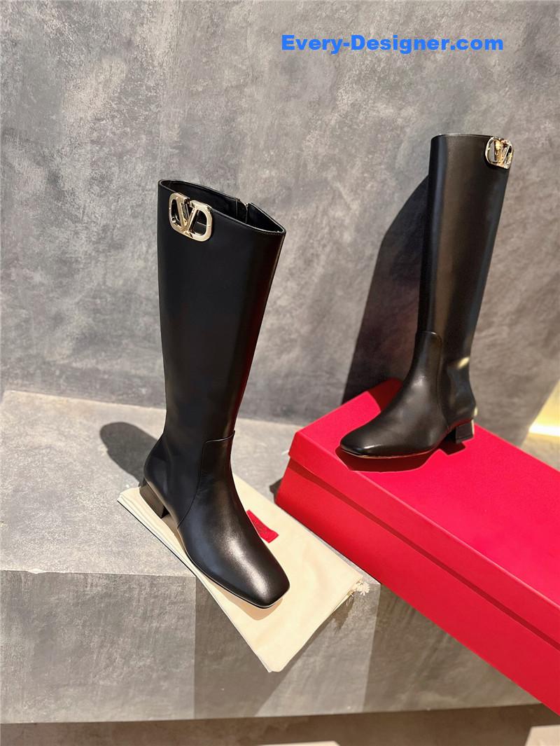 Va1e*ntin0 garavani vlogo leather knee-high boots