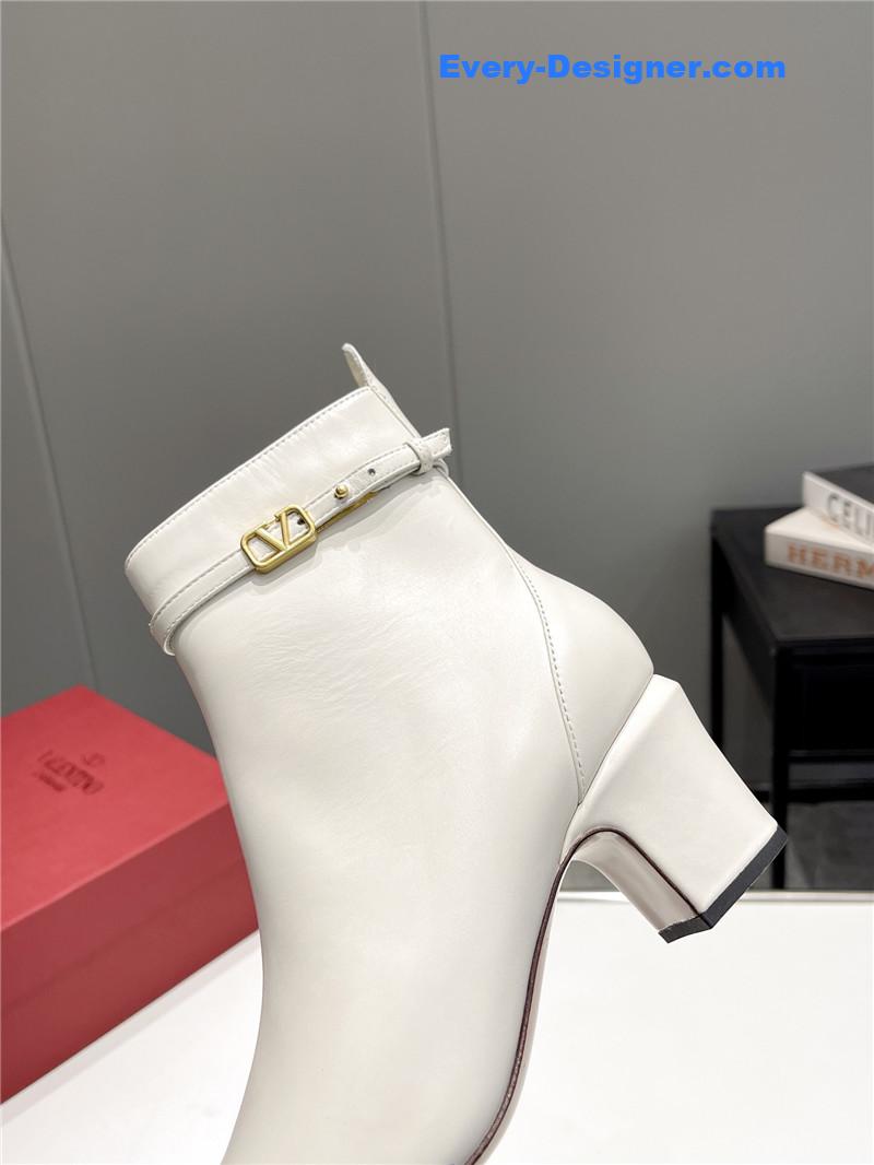 Va1e*ntin0 garavani 60mm white leather boots