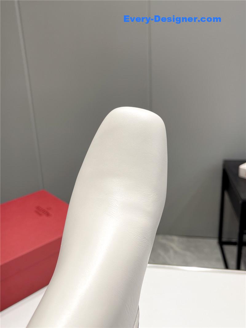 Va1e*ntin0 garavani white tan-go keen high boots