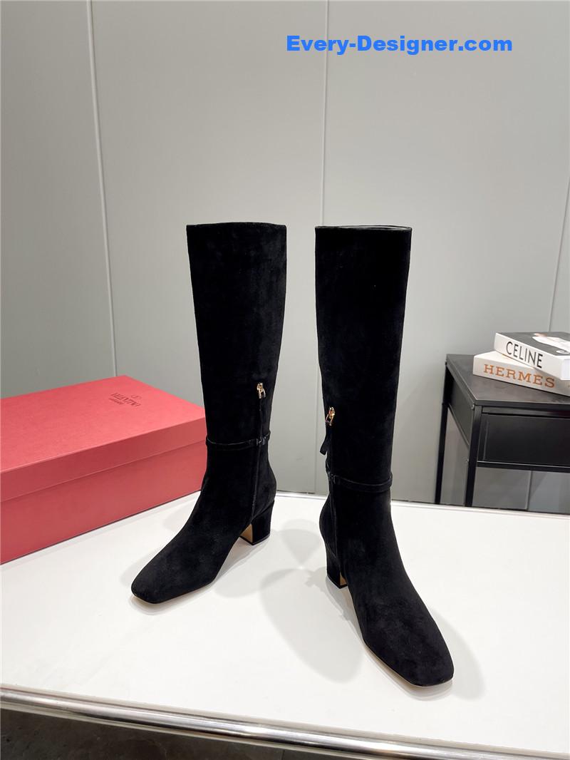 Va1e*ntin0 garavani tan-go suede keen high boots