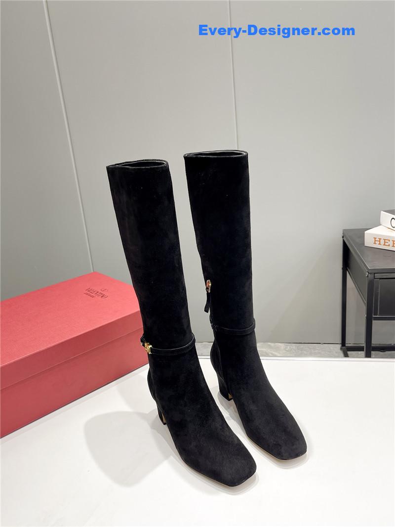 Va1e*ntin0 garavani tan-go suede keen high boots