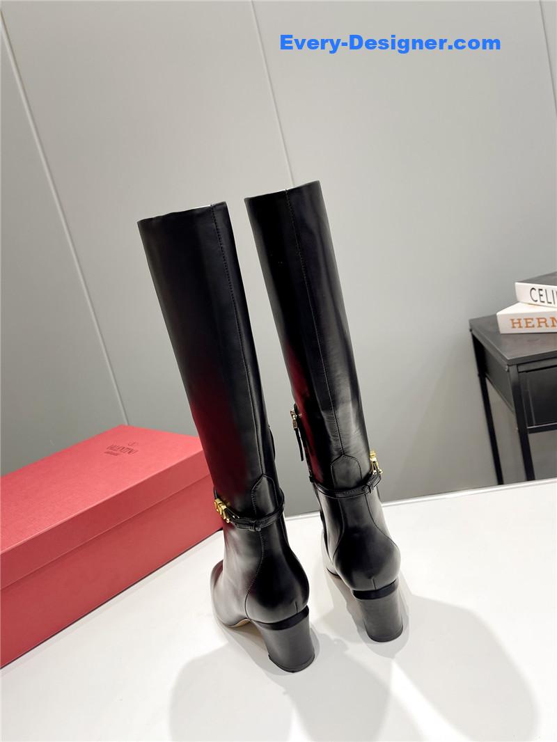 Va1e*ntin0 garavani black tan-go keen high boots