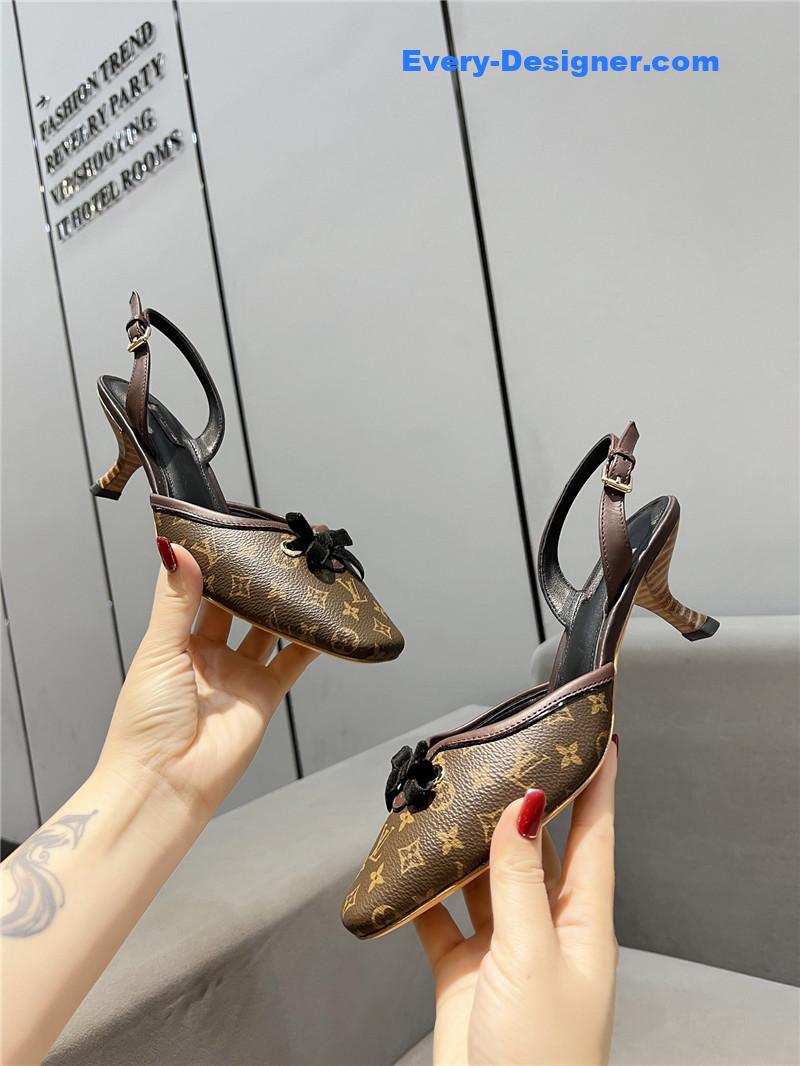 l0vis Vvtt0n neo slingbacks monogram calfskin pumps