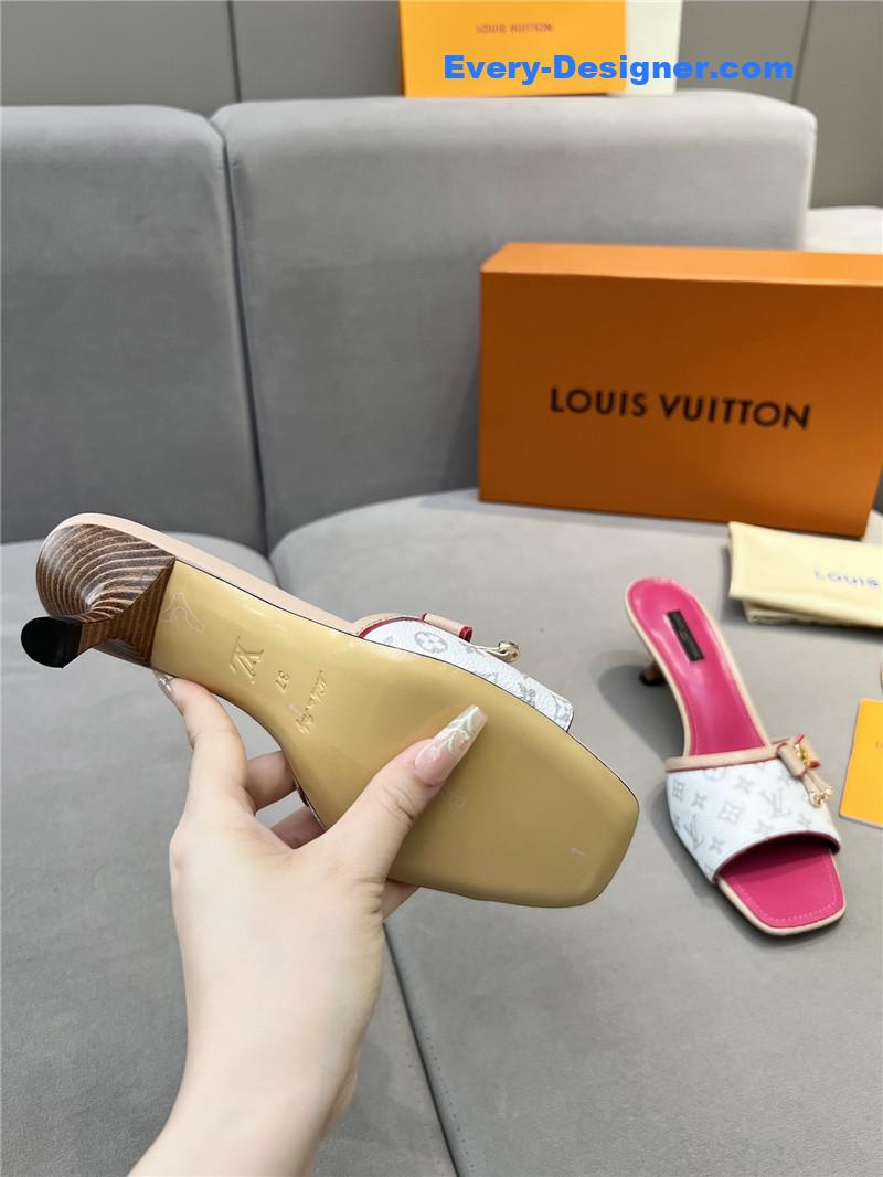 l0vis Vvtt0n neo revival mules pink and silver printed calfskin