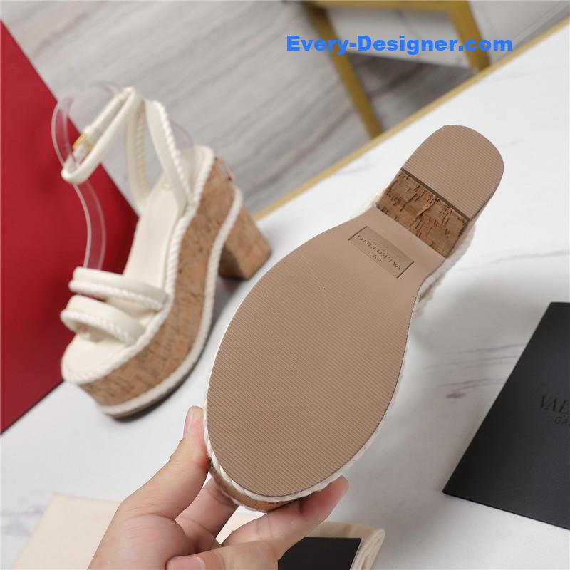 Va1e*ntin0 vlogo summerblocks wedge sandals white