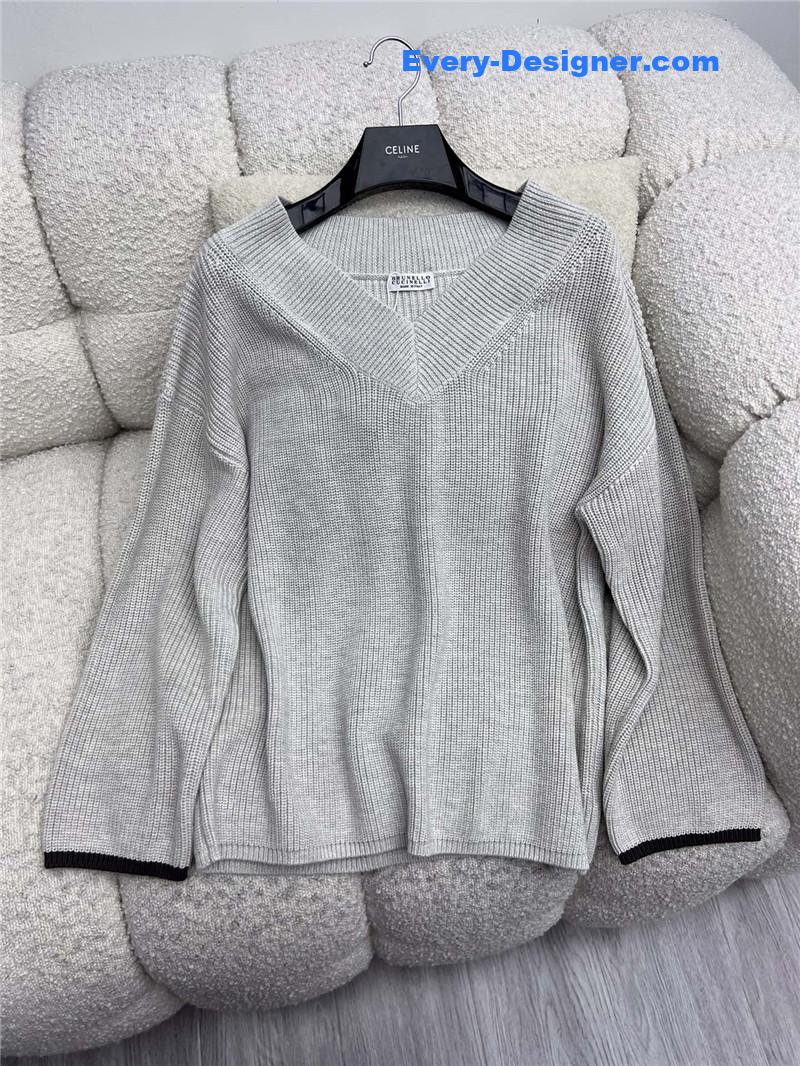 BC large V-neck sweater replica d&g clothing