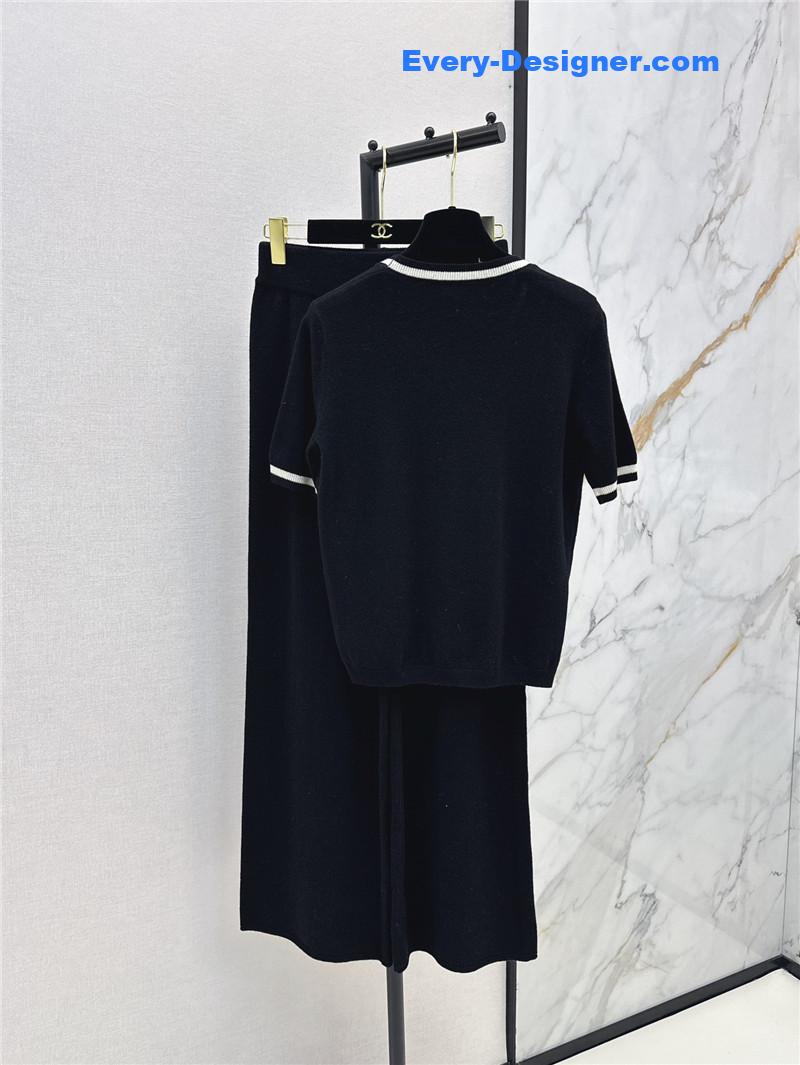 Ch**el new knitted suit replica clothing sites