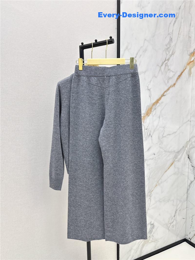 M1um1u new knitted suit replica d&g clothing