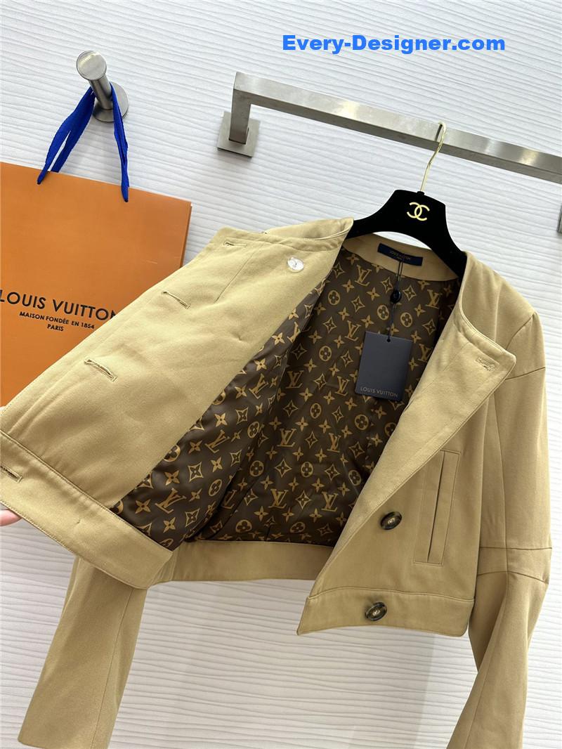 l0vis Vvtt0n lv khaki jacket replica clothing sites