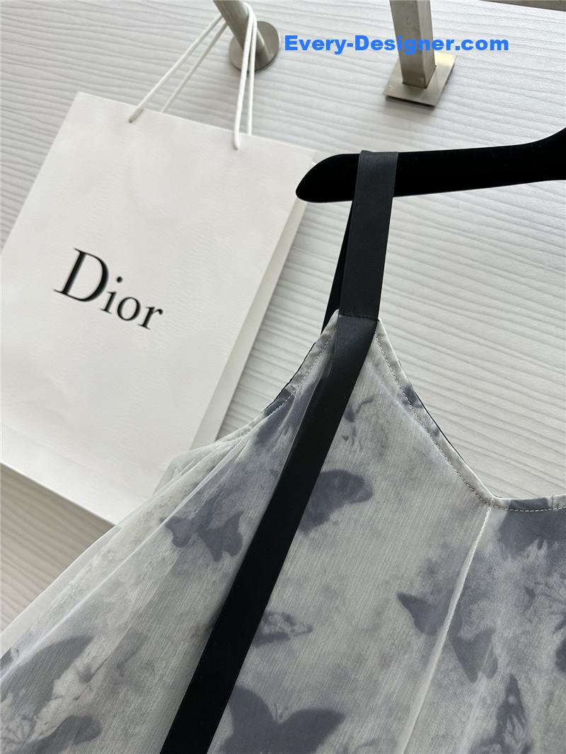 D10r suspender dress replica clothing sites