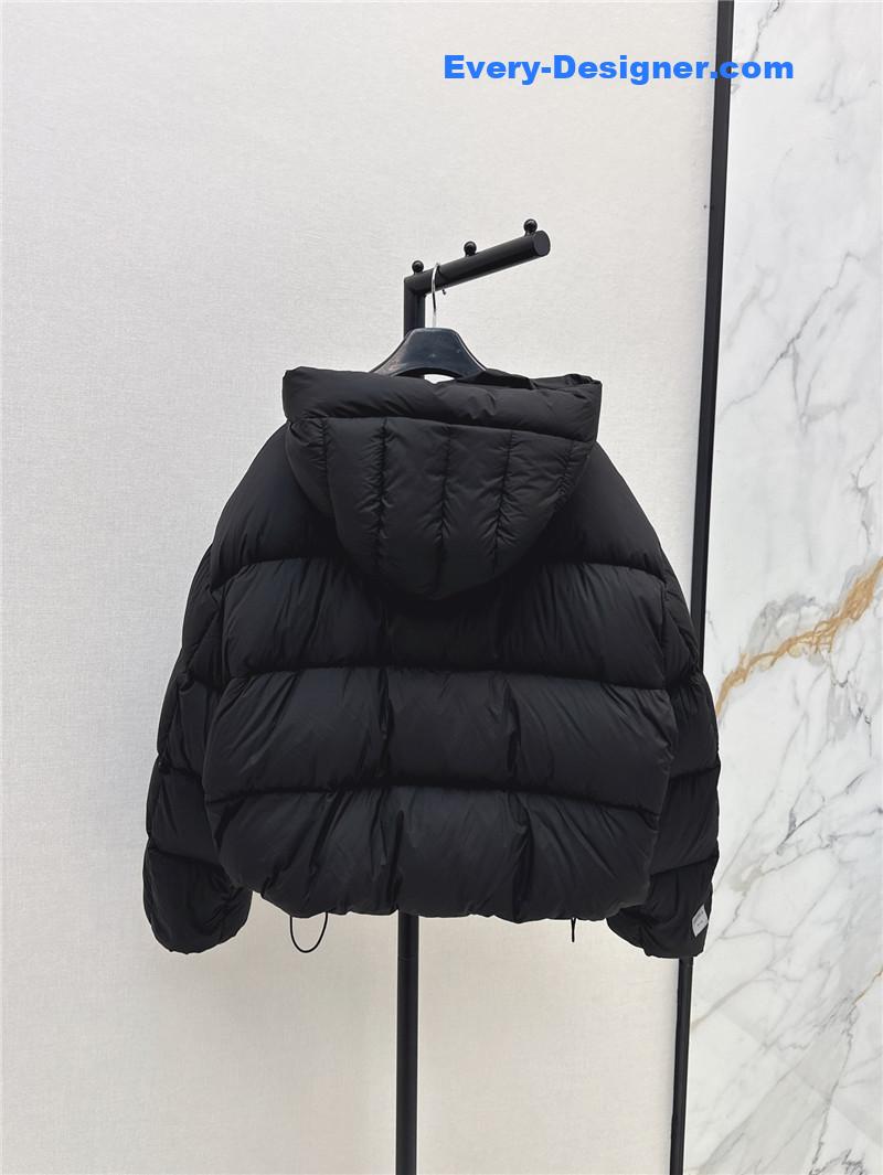 Vanitoo short hooded down jacket replica clothing sites