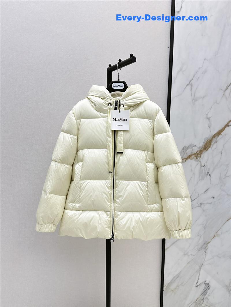 Vanitoo mid-length hooded down jacket replica clothing