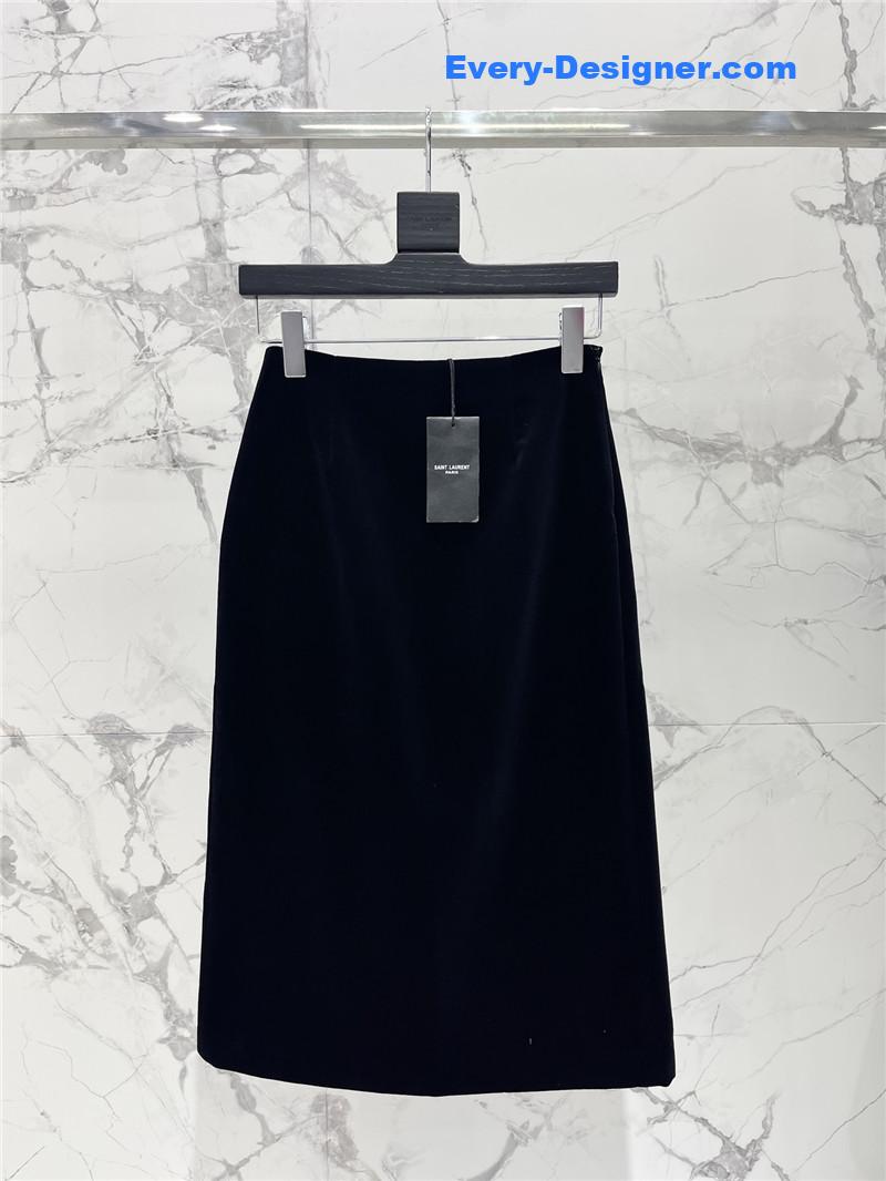 D10r velvet skirt replica clothing sites