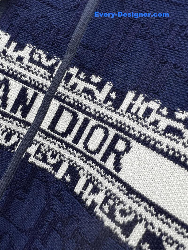 D10r obscure jacquard knitted coat replica clothing sites