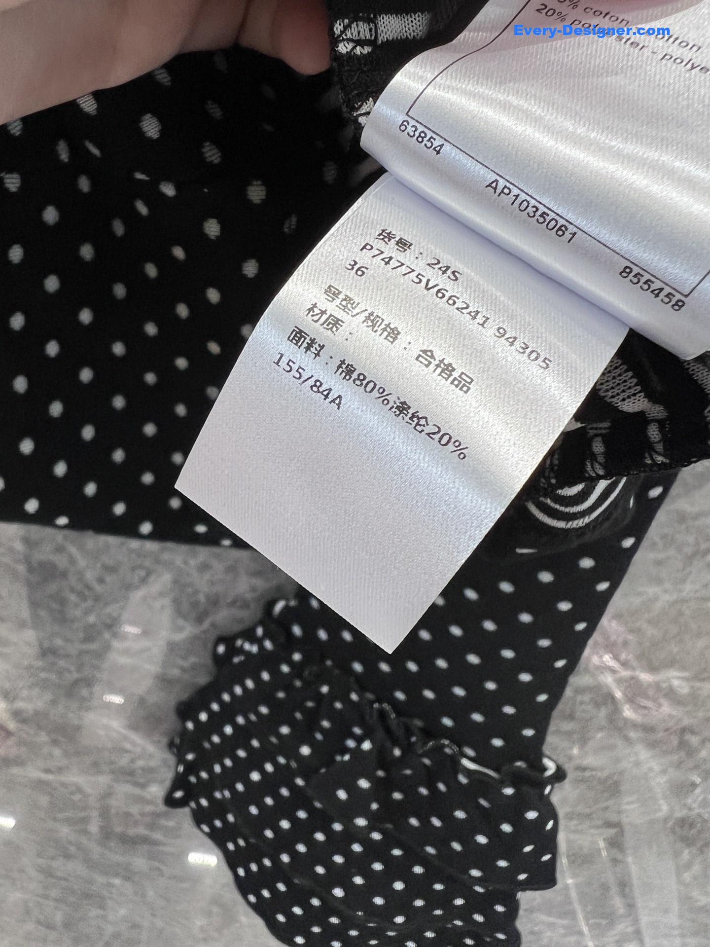 Ch**el v-neck long-sleeved t-shirt