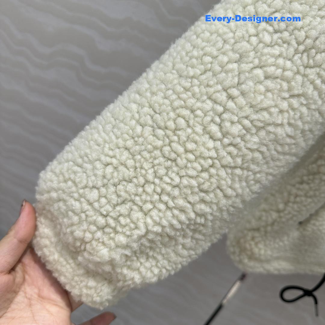 Ce1i*e polar fleece coat