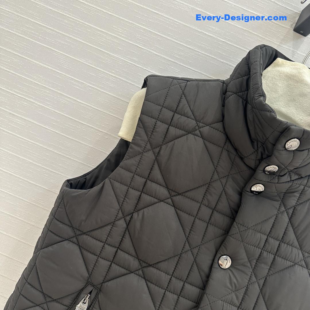 D10r quilted vest jacket
