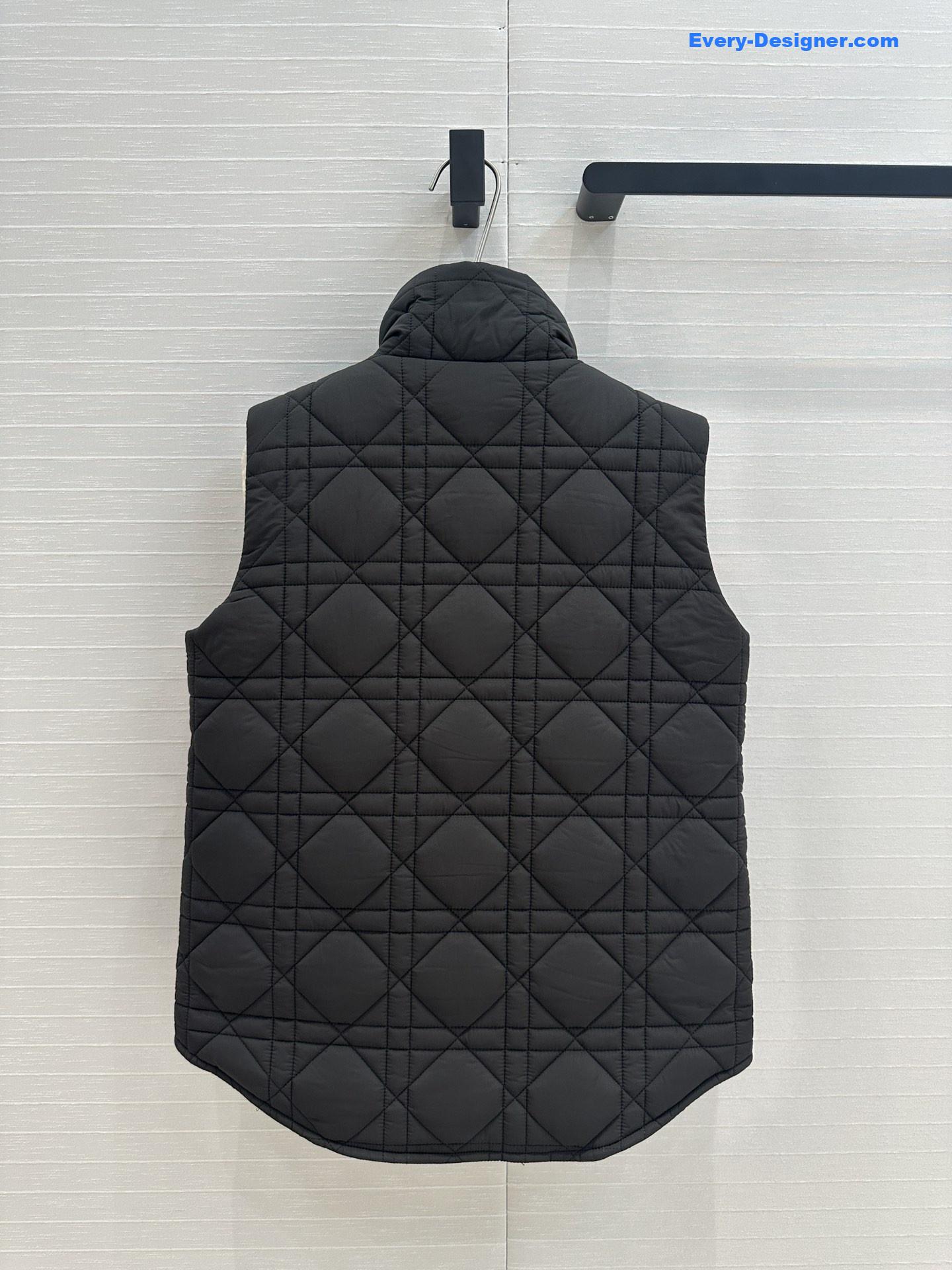 D10r quilted vest jacket
